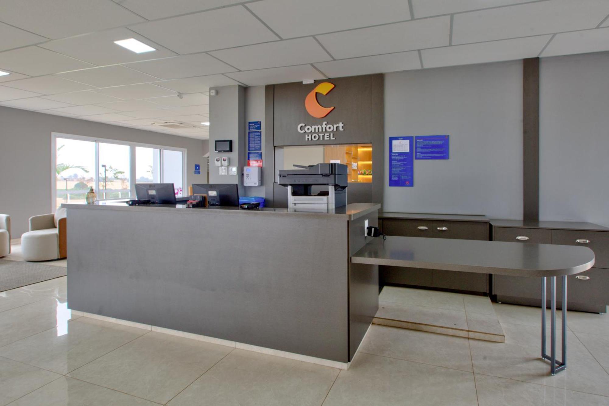 Comfort Hotel Serra Da Canastra São João Batista do Glória Eksteriør billede