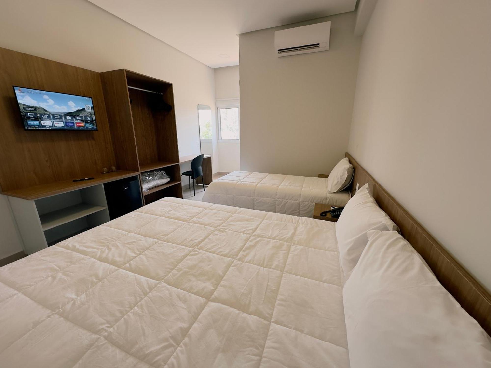 Comfort Hotel Serra Da Canastra São João Batista do Glória Eksteriør billede
